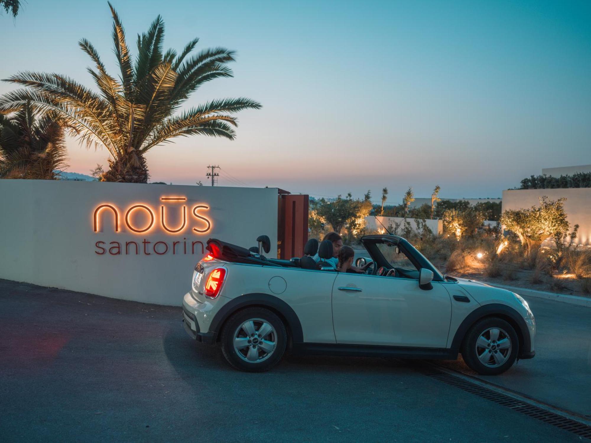 ホテル Nous Santorini メッサリア エクステリア 写真